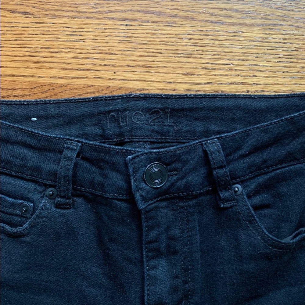 High Waisted Jeans - Picture 2 of 4